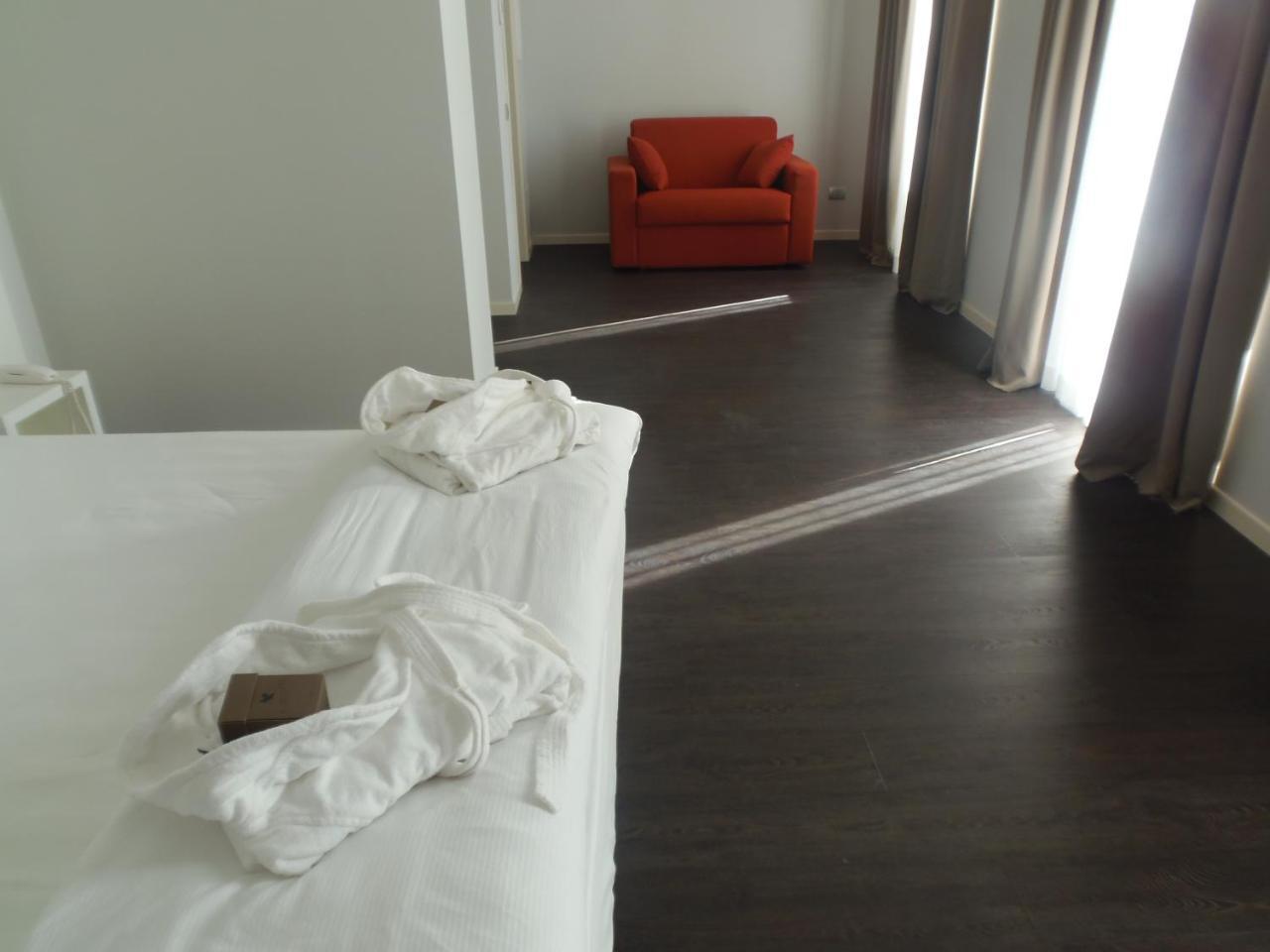 Albergo Dongo Extérieur photo